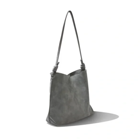 New 8 Other Reasons Betsy Slouch Tote Bag - Picture 3 of 11